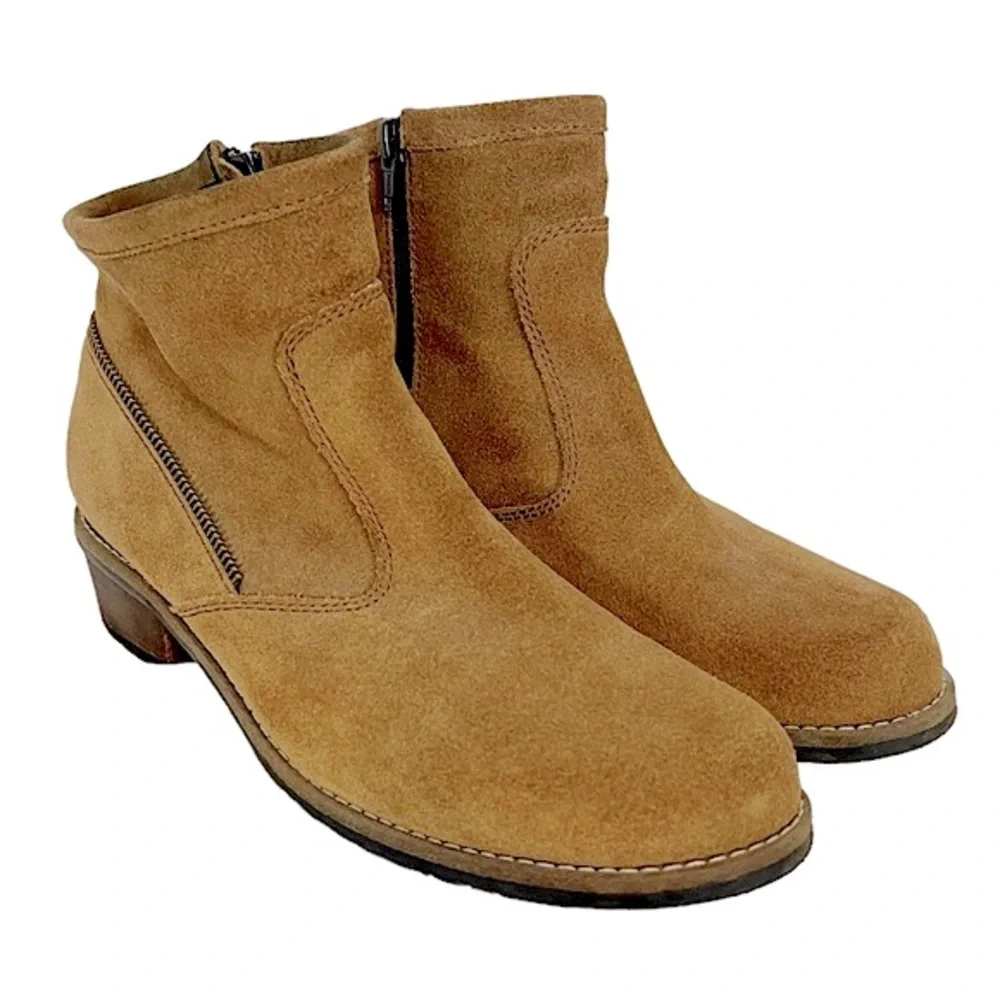 WOLKY Tan Suede Zipper Detail Ankle Bootie 284 558
